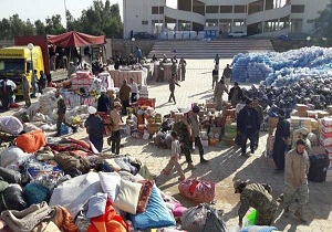 ارسال هدایای نقدی و غیر نقدی به دانش آموزان مناطق زلزله زده استان