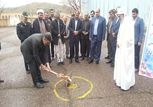 شروع ساخت نخستین سالن چمن مصنوعی فوتسال در بوکان
