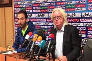 نشست خبری وینفرد شفر پیش از دربی 86 + فیلم