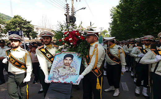 تشیع پیکر شهید مرزبان در گلستان = تصاویر