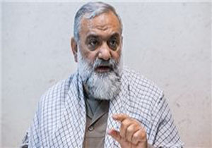 تقدیر معاون فرهنگی اجتماعی سپاه از کارگردان سریال آرام می گیریم