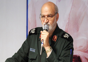 فرهنگ حسینی مبنای پاسداری از انقلاب اسلامی