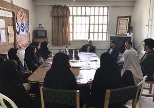 نشست اعضا باشگاه خبرنگاران جوان با مدیر کل صدا و سیمای مرکز کرمانشاه
