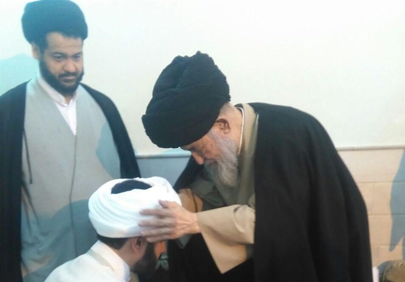 مراسم عمامه گذاری طلاب توسط آیت&zwnj;الله علوی گرگانی برگزار شد