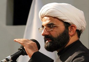 باید به گفتمان انقلاب اسلامی اهمیت دهیم