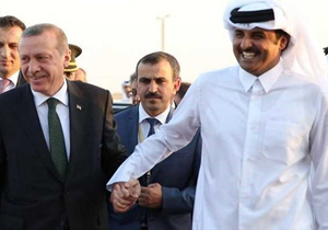 امیر قطر نام "اردوغان" را برروی اسب خود گذاشت!