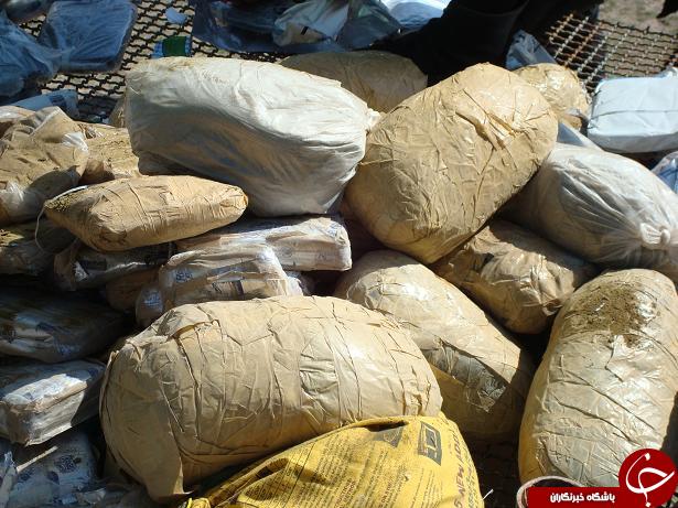کشف ۳۹۱ کیلو تریاک از یک دستگاه کامیون در مشهد