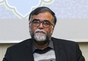 لزوم ارج نهادن به مقام معلم در جامعه