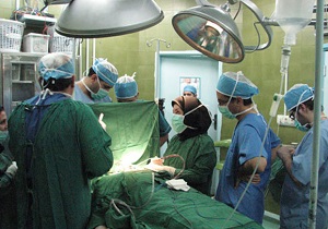 تعرفه های پزشکی بر اساس تورم تغییر می‌کند/ نسبت به روند اخلاقی جامعه بیمناک هستم