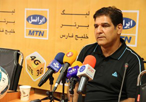 لیگ فرسایشی نبود اما وقفه بازی‌ها زیاد بود
