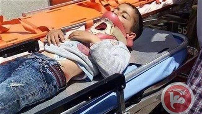 توحش شهرک&zwnj;نشین صهیونیست علیه کودک مظلوم فلسطینی+تصویر