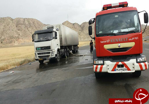 حادثه مرگبار برای راننده تریلی در محور کمارج - کازرون + تصاویر