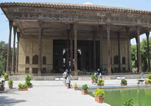 آغاز عملیات استحفاظی و مرمتی دیوارنگاره عظیم پذیرایی شاه طهماسب