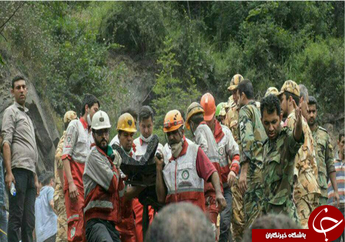 آخرین جزییات از انفجار معدن زغال سنگ/ امداد رسانی های نفسگیر با کشف یک پیکر دیگر در روز چهارم همچنان ادامه دارد/ تلاش برای یافتن پیکرها در عمق 1500 متری+ تصاویر