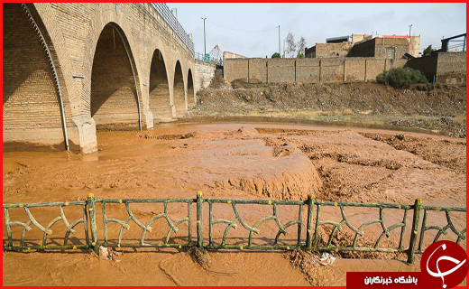 فعال شدن رودخانه شهر قم در پی باران شدید + تصاویر