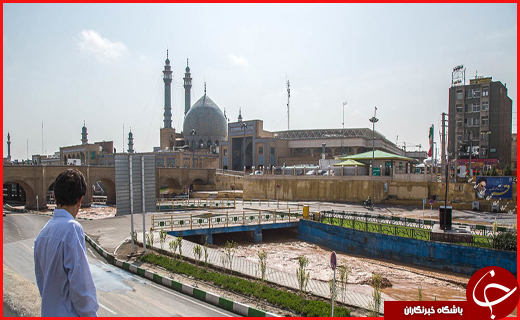 فعال شدن رودخانه شهر قم در پی باران شدید + تصاویر