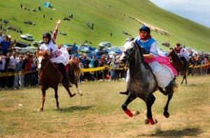 برگزاری جشنواره فرهنگی ‌- ورزشی قره قیه در قشلاق هارنا