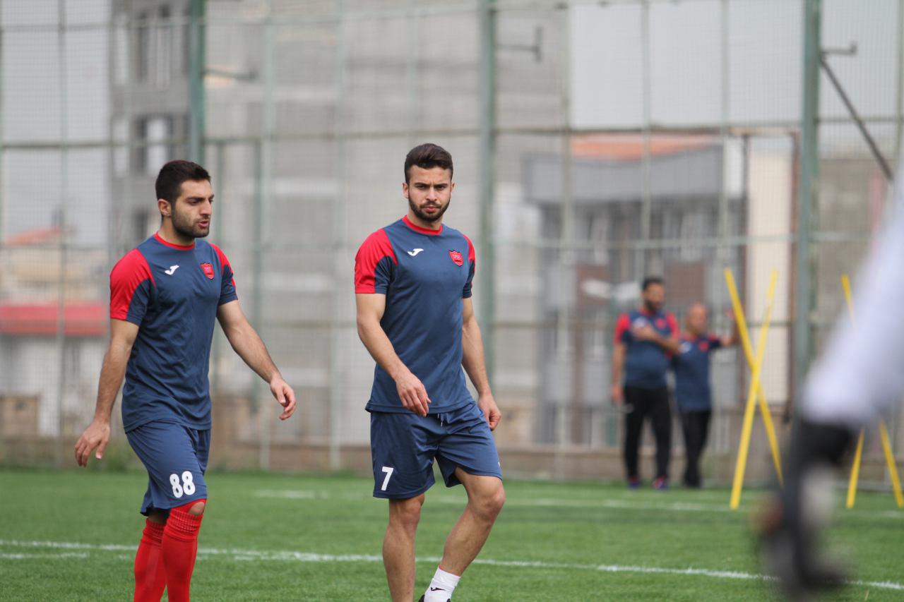 حضور دوستان برانکو و کودک اوتیسمی در تمرین پرسپولیس