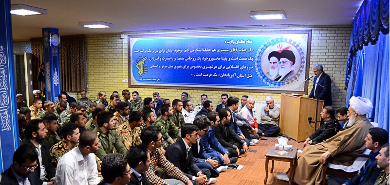 تاکید امام جمعه تبریز بر لزوم توجه به مشکلات جوانان