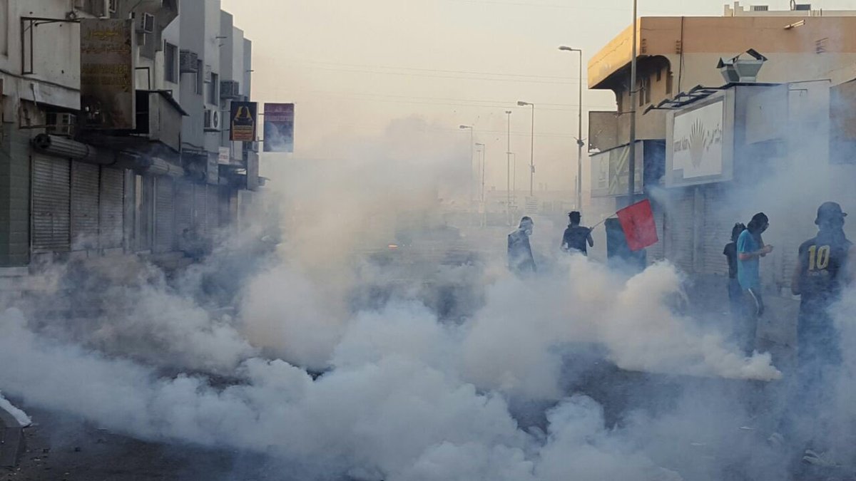 دفاع کفن&zwnj;پوشان بحرینی از آیت&zwnj;الله عیسی قاسم تا آخرین نفس!/ انقلاب بحرین وارد فاز جدیدی می&zwnj;شود