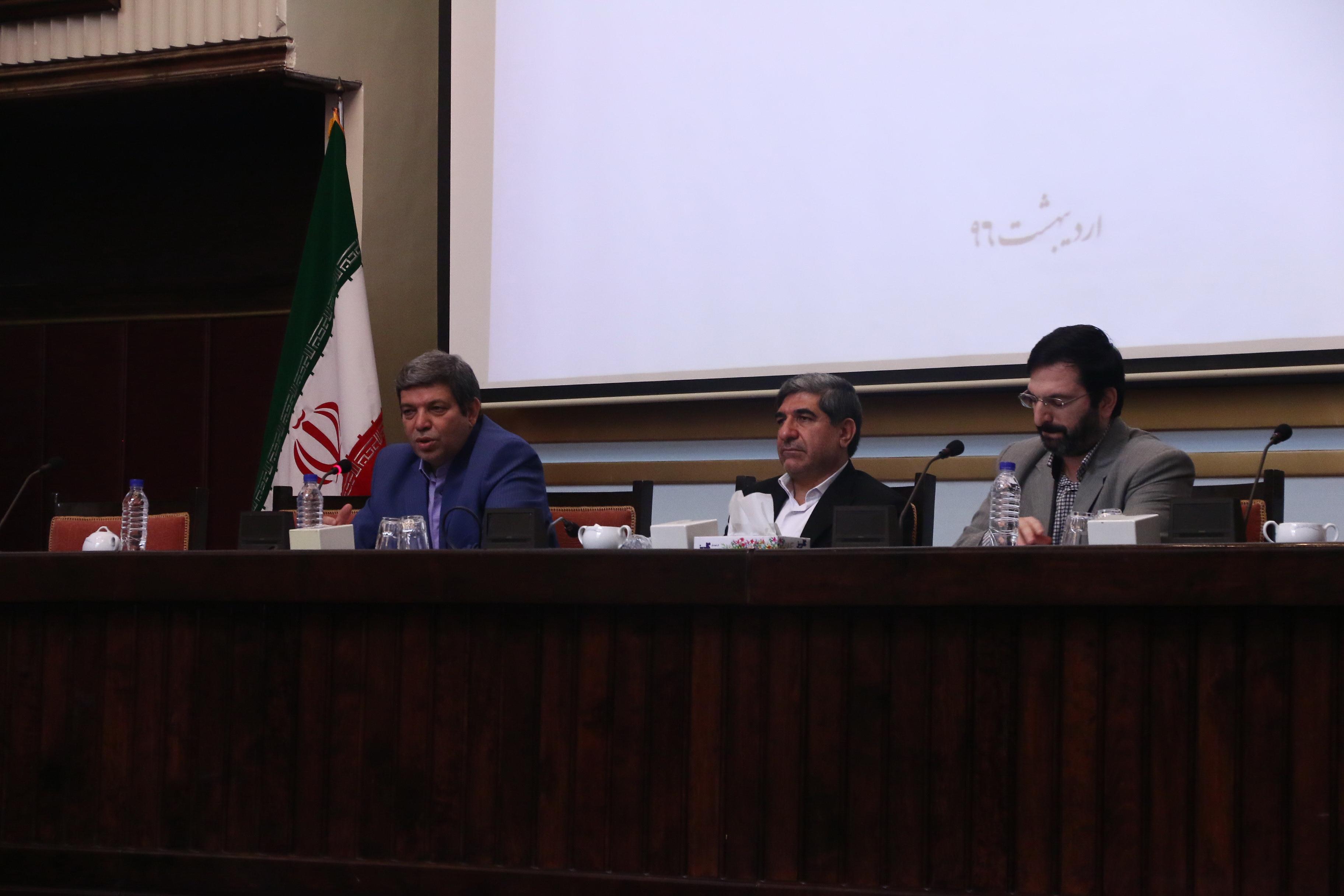 نامزدها و طرفدارانشان خارج از چارچوب قانون عمل نکنند