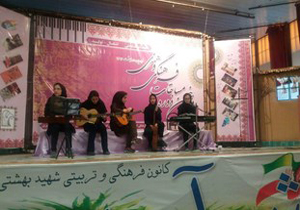 مسابقات تک&zwnj;نوازی و هم نوازی دانش آموزان