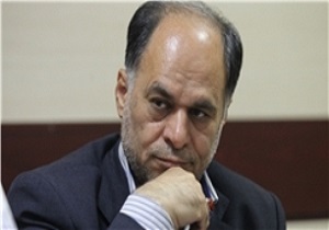 ایجاد پایانه در مرز نباید تنها به نفع یک نفر باشد/ این که فردی از مرکز مجوز احداث پایانه در استان می گیرد برای من پذیرفتنی نیست