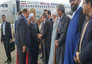 روحانی وارد کرمانشاه شد