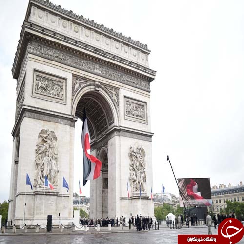 حضور مکرون، سارکوزی و اولاند در هفتاد و دومین سالگرد پیروزی بر آلمان نازی+ تصاویر
