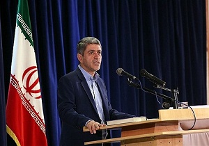 وزیر اقتصاد وارد شاهرود شد