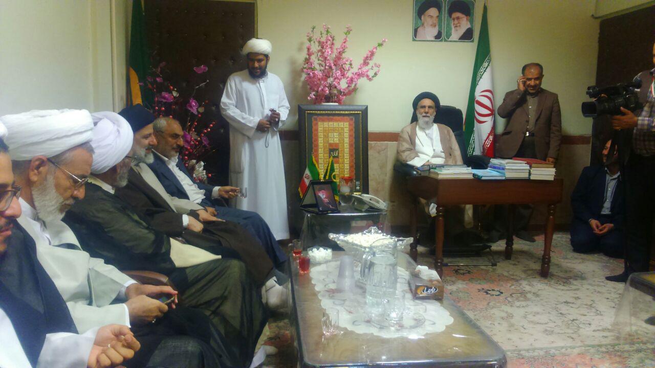 رئیسی با نماینده ولی فقیه در کرمان دیدار کرد