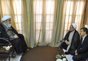 آیت الله رفسنجانی در تحصیل علم از جملۀ برجستگان حوزه حضوری همراه با اهتمام داشتند