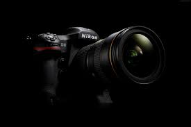 خرید یکی از دوربین های Nikon چقدر تمام می شود؟