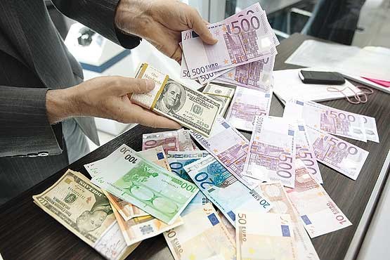 نرخ بانکی دلار و پوند افزایش یافت/ کاهش قیمت یورو +جدول
