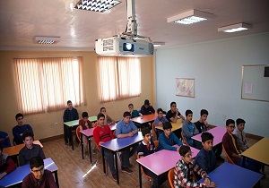 تهیه تجهیزات سخت افزاری برای مدارس اردبیل
