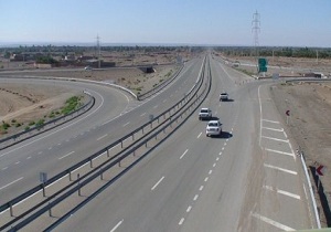 تکمیل بزرگراه کربلا از مهمترین برنامه‌های امسال