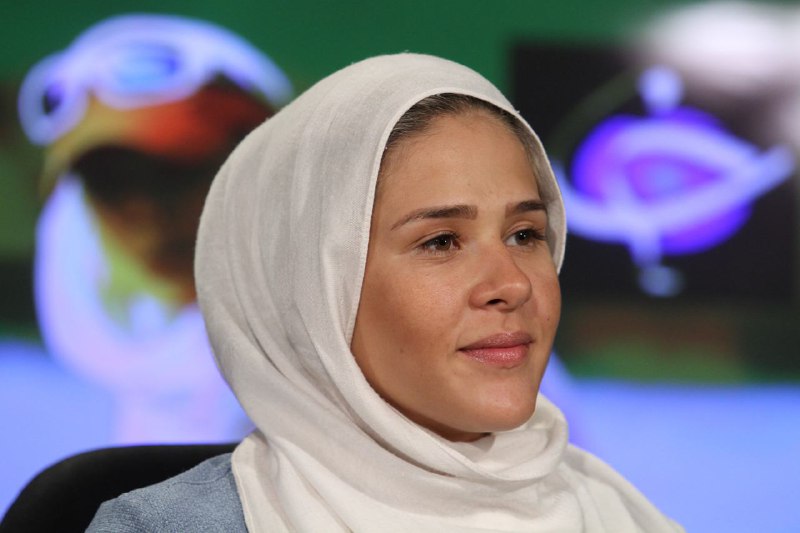 مهسا جاور: متاسفانه من و همسرم اعتیاد داریم/نسبت به فوتبال بی تفاوتم/شوهرم را با پارو می زنم/ من و محسن با هم از ورزش می رویم