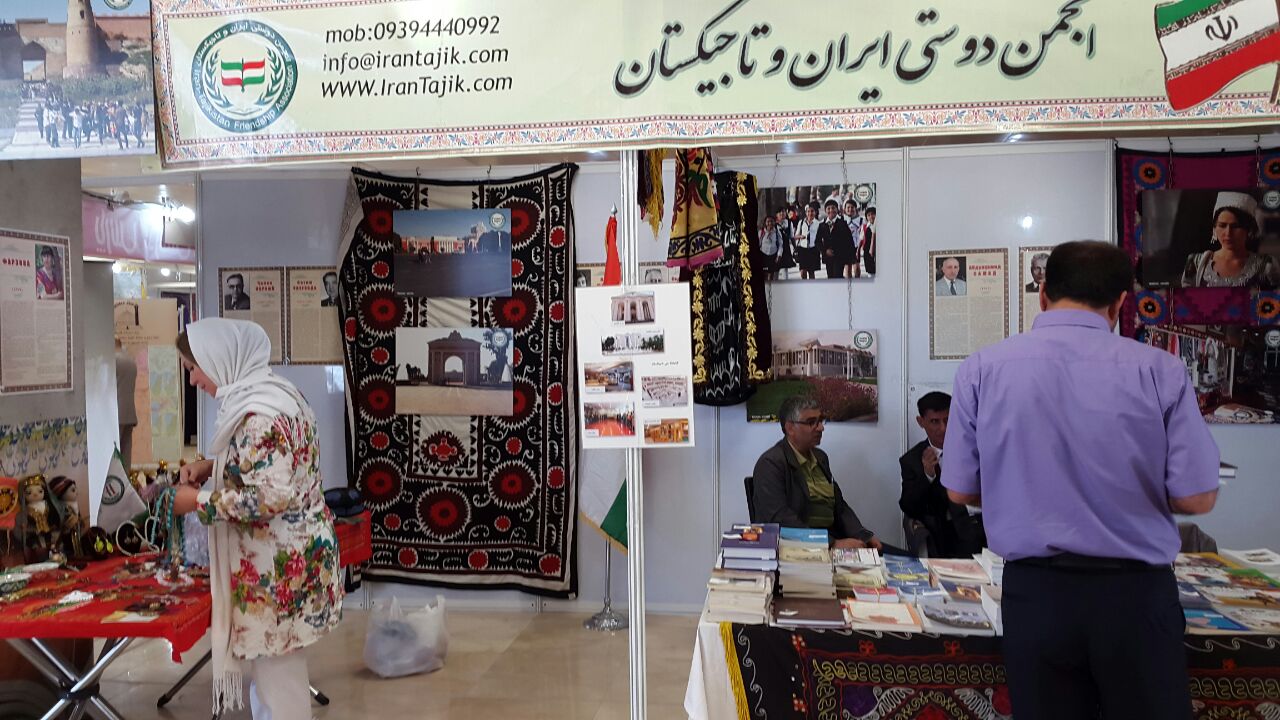 از جابه&zwnj;جایی غرفه&zwnj;های استانی تا تحویل دیرهنگام کارت&zwnj;های برخی غرفه&zwnj;داران!