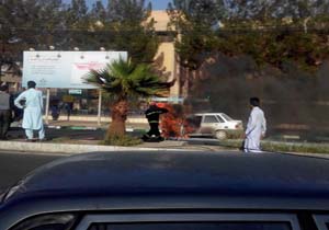 آتش‌سوزی هولناک پراید در زاهدان + فیلم