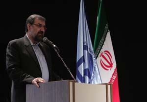 آنهایی که از حل مشکل اقتصاد ناتوانند، مردم را می&zwnj;ترسانند/ در مقابل ملت ایستاده اند و نمی گذارند اقتصاد وارد انقلاب شود