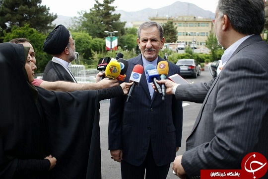 جهانگیری برای حضور در سومین مناظره وارد صدا و سیما شد+ تصویر