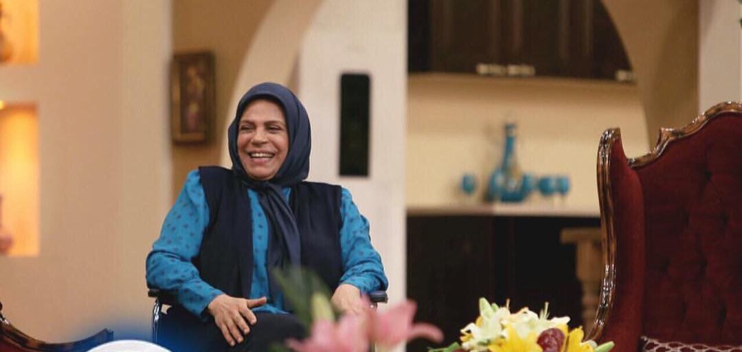از تلاش مهمان برنامه برای ترانه&zwnj;خوانی مدیری تا امدادرسانی دردسرساز مجری دورهمی!