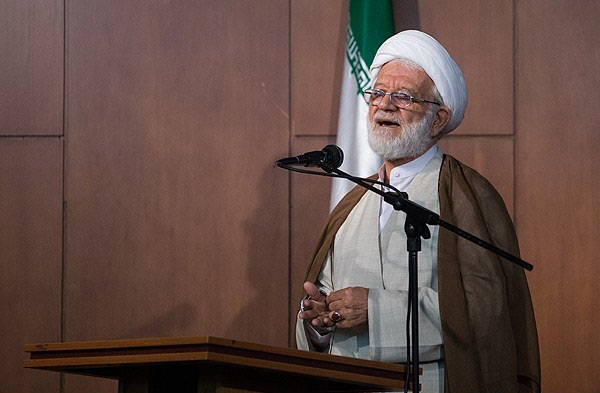 تخریب و بداخلاقی بر فضای مناظره حاکم بود/ صداوسیما کاملاً بی طرفانه عمل کرد