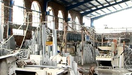 کمبود بودجه صنایع را به گرداب ورشکستگی می‌برد/غول‌های بانکی صنایع را می‌بلعند