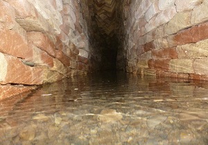 سفر به اعماق یک قنات تاریخی! + فیلم