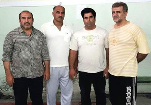 مدال‌های طلایی اصفهان بر سینه وزنه برداران کاشانی درخشید