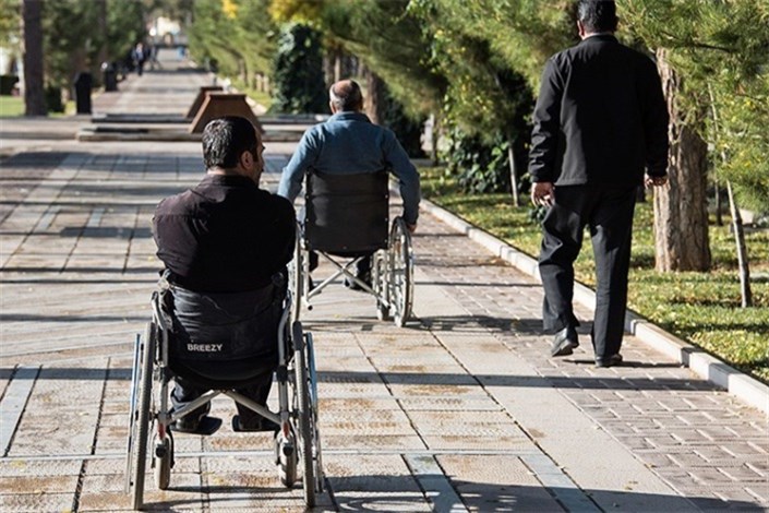 مناسب سازی شهر برای معلولان یکپارچه نیست/ اقدامات انجام شده کیفی شهرداری را با خط کش کمیت اندازه نگیریم