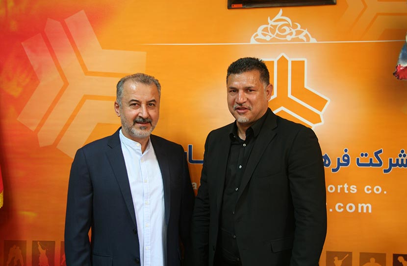 پشت پرده توقف نقل و انتقالاتی پرسپولیس/ بندهای عجیب و غریب قرارداد ستاره&zwnj;های فوتبال