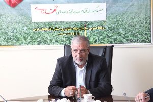 تحقق اقتصاد مقاومتی در بخش کشاورزی با توسعه واحدهای گلخانه ای در آذربایجان غربی