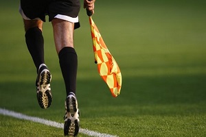 تیم بحرینی دیدار استقلال خوزستان و الهلال را قضاوت می‌کند